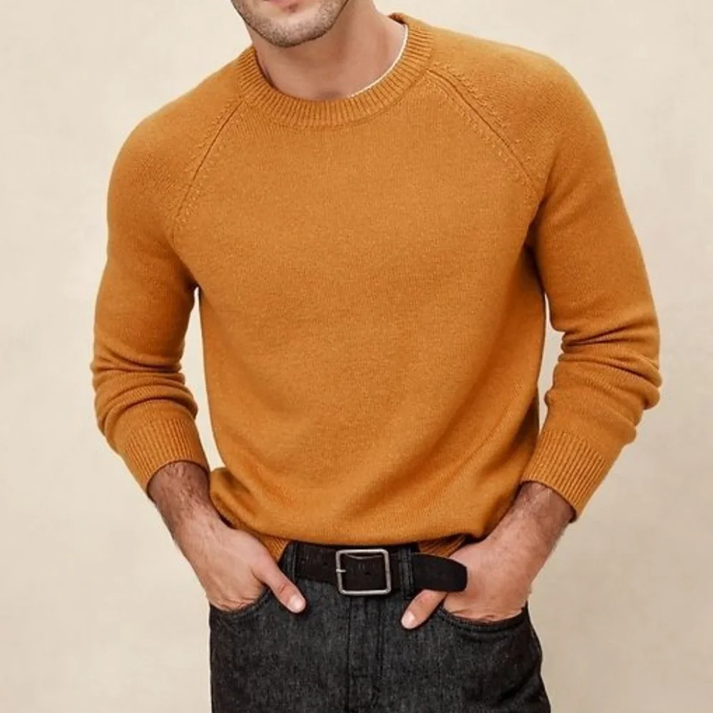 Banana Republic Cozy Essential Crewneck Sweater Golden Grass Size Small EUC